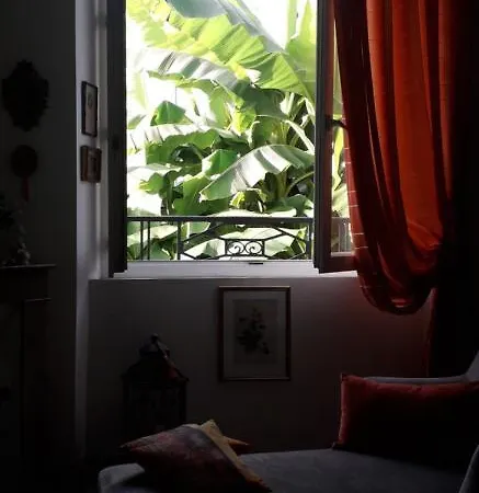 Bed & Breakfast Cote Jardin 3*